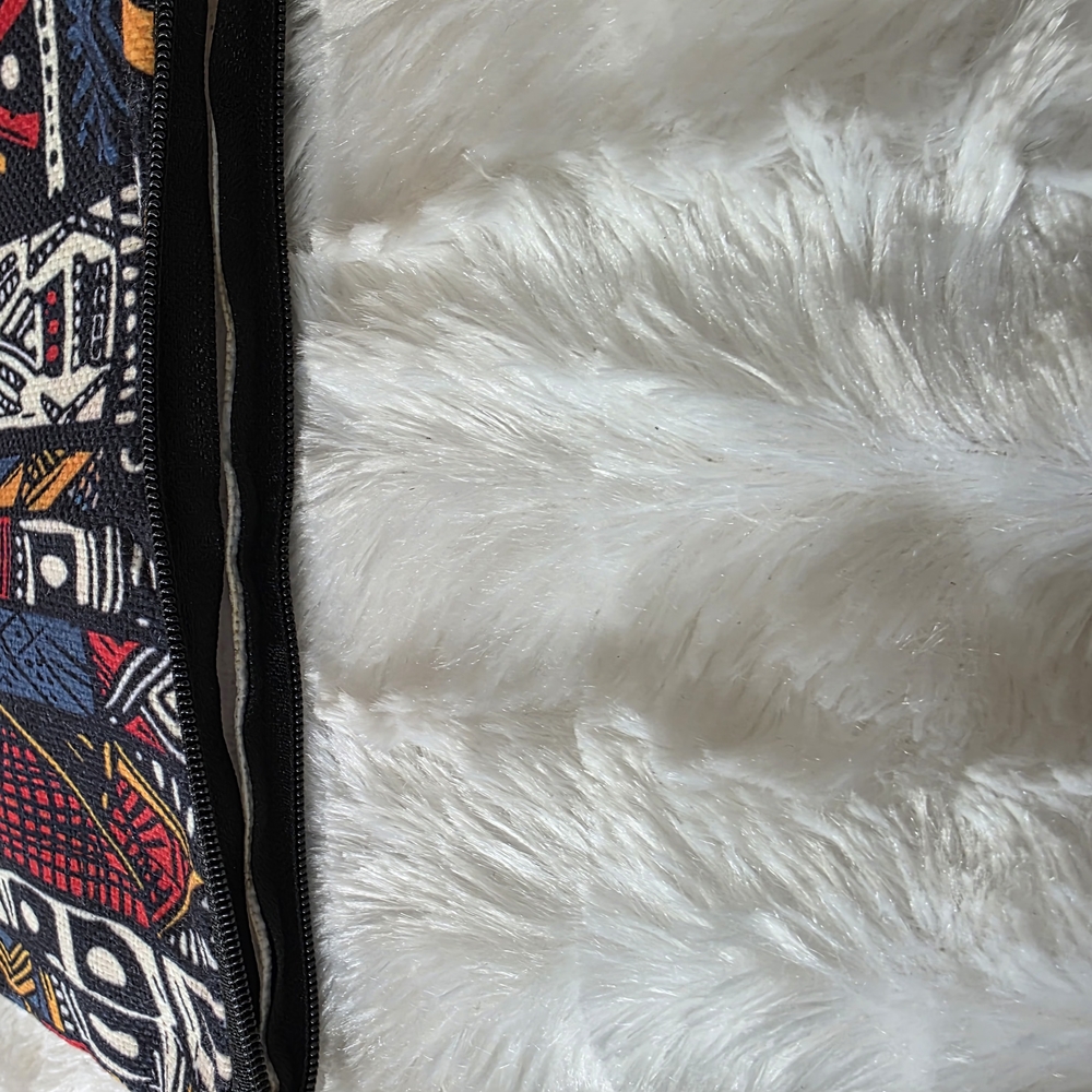 Colorful Abstract Patterned Fabric - Picture 3 of 4